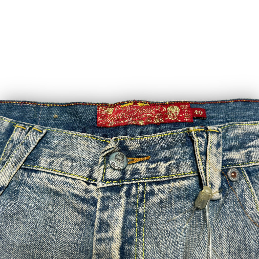 00s Akademiks Skull Embroidered Jeans (40")
