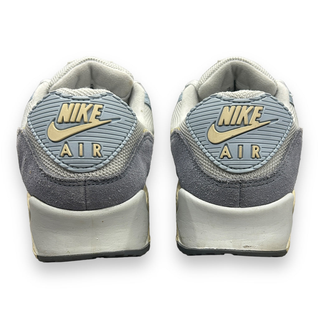 Nike Air Max 90 Premium (UK8.5)