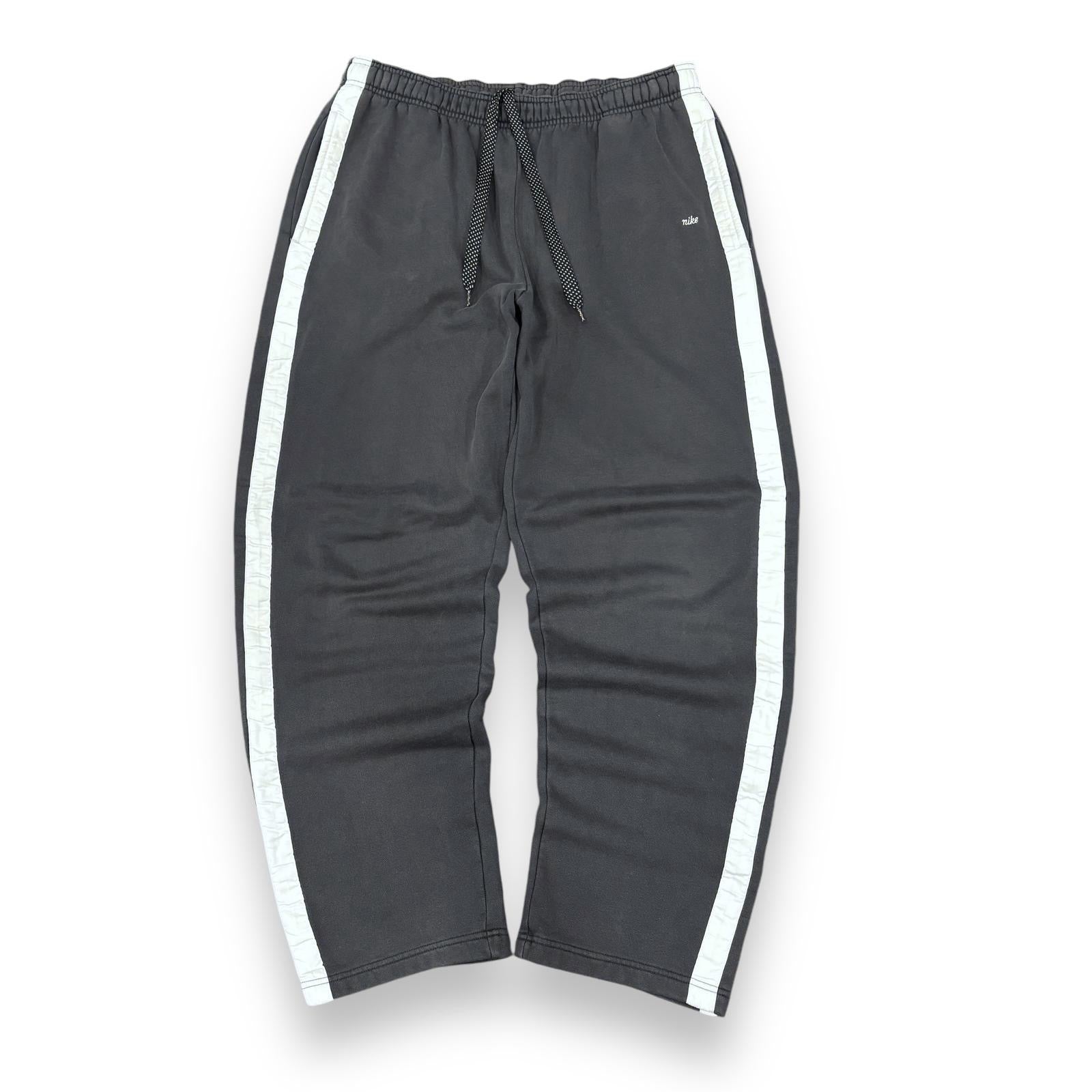 00s Baggy Nike Joggers (XL)