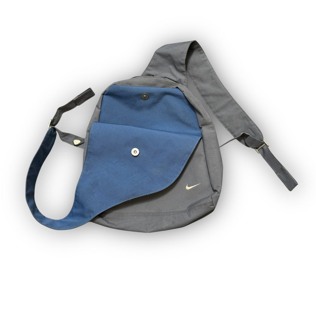 Nike Magnetic Flap Backpack