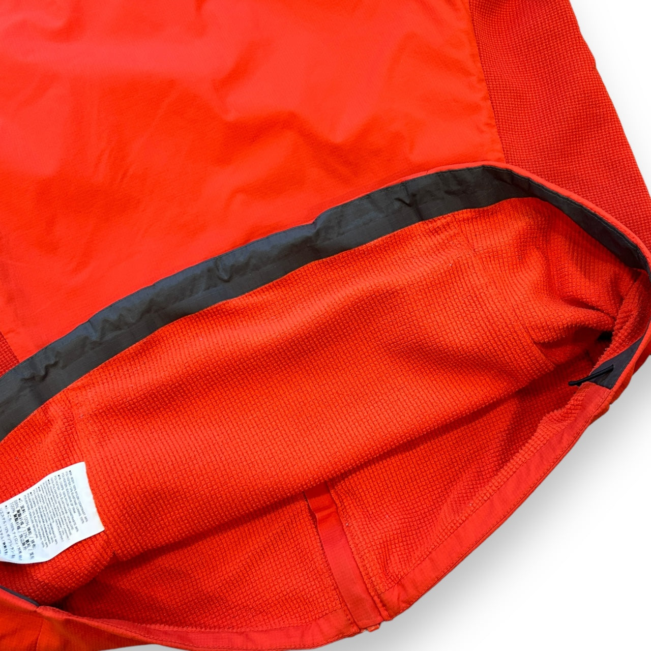 Arc’teryx lightweight Jacket  (S)