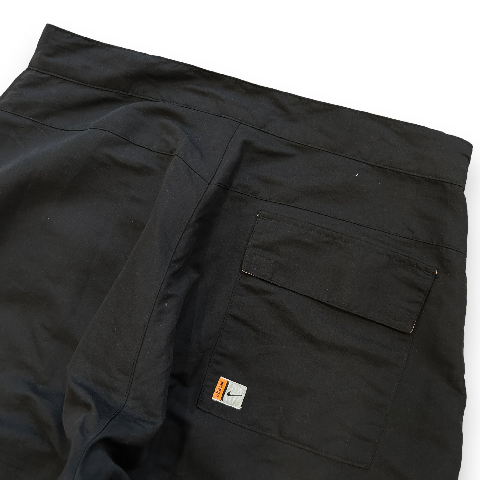 00s Baggy Nike Joggers (M)