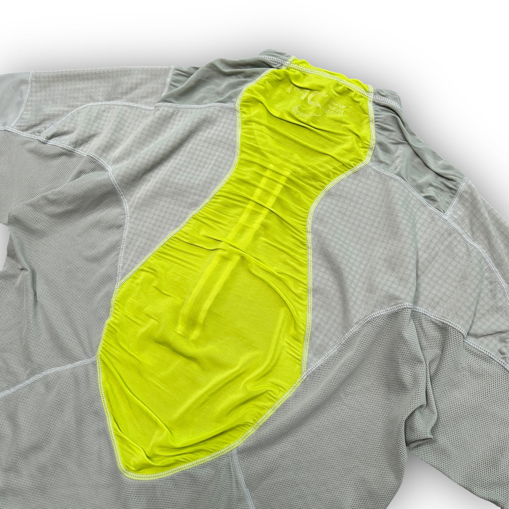 00s Nike ACG Mesh T-Shirt (L)