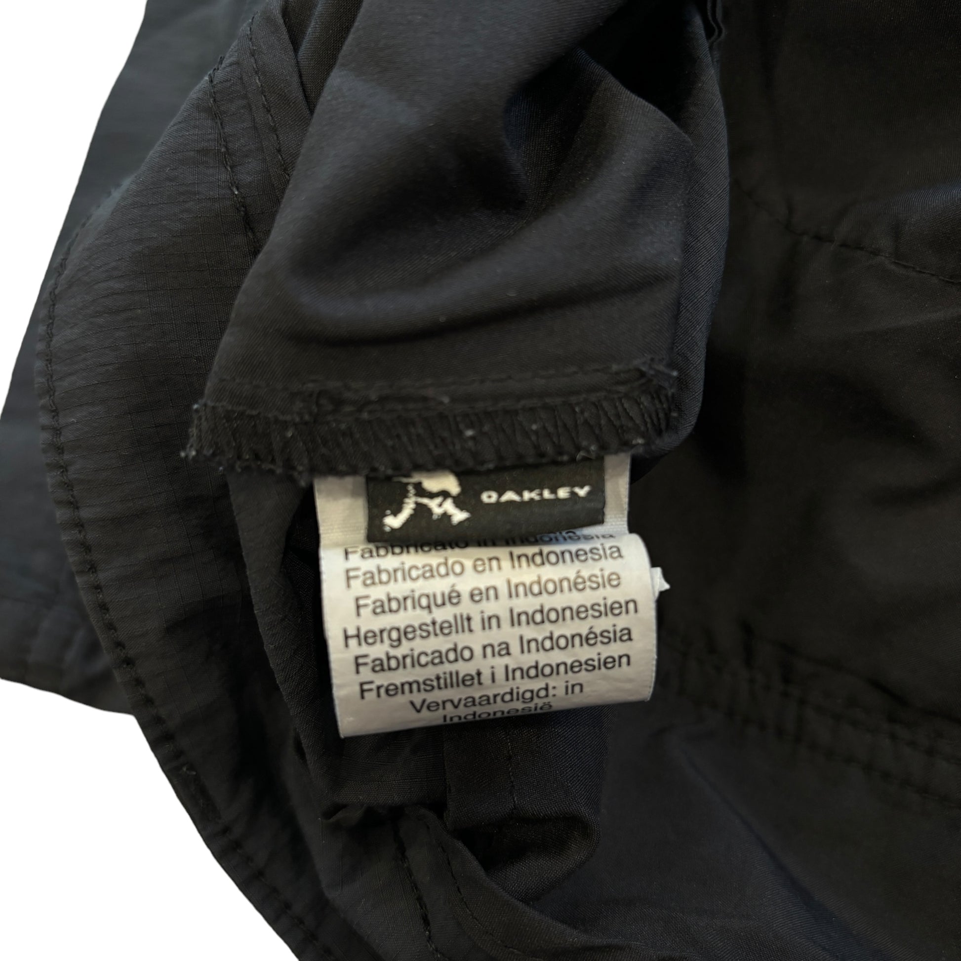 00's Oakley Utility Shorts (34W)