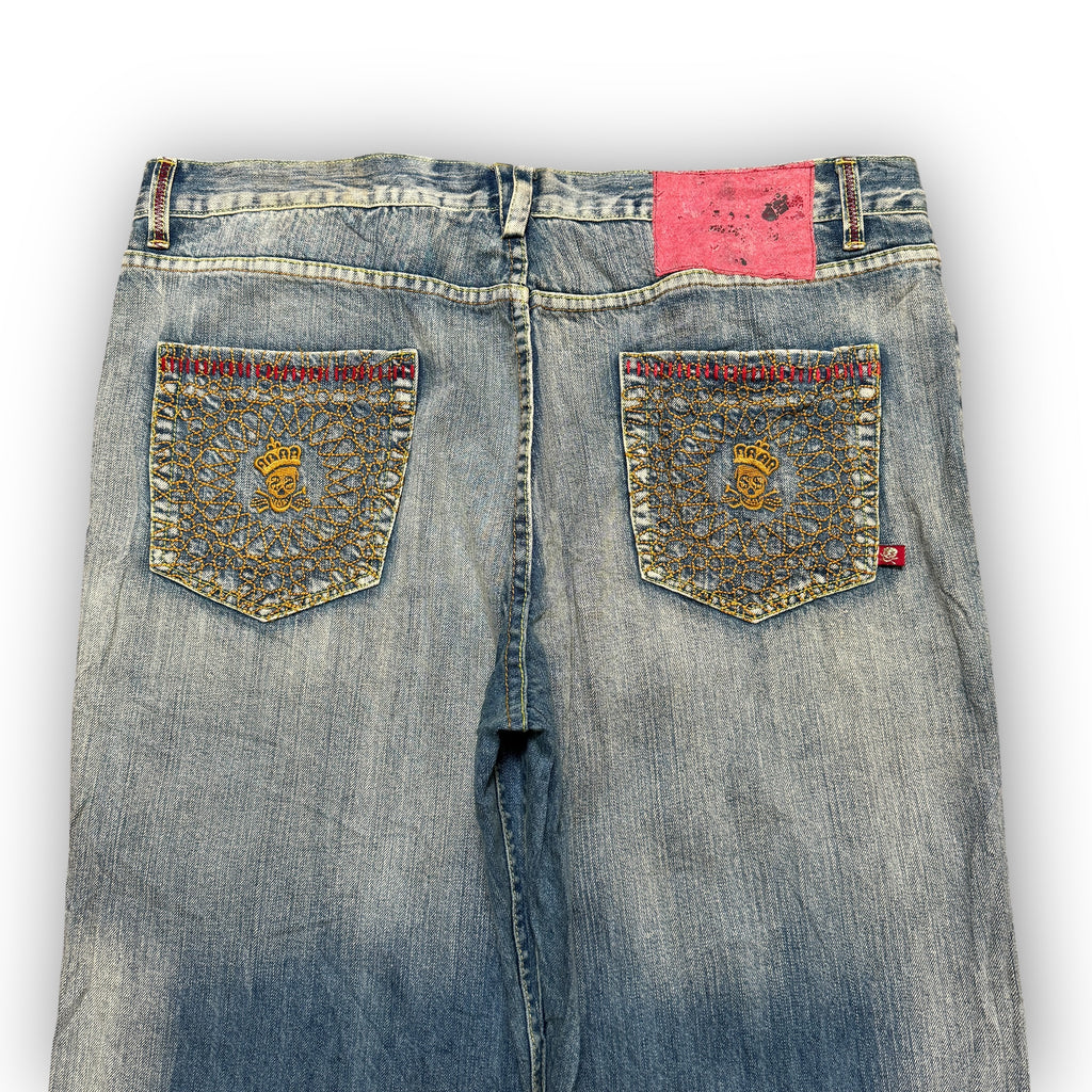 00s Akademiks Skull Embroidered Jeans (40")