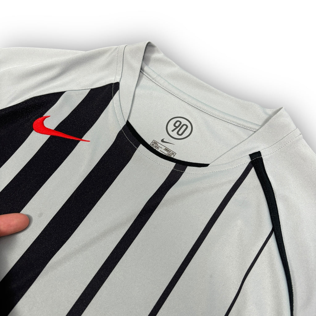 00s Nike Total 90 T-Shirt (L)