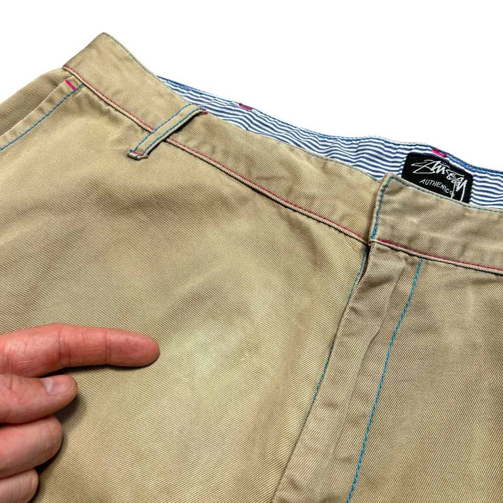 00s Baggy Embroidery Stussy Shorts (34")