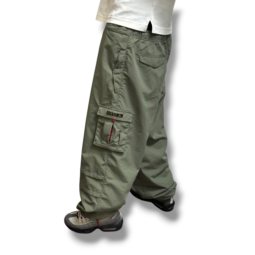 2003 Adidas Sports Utility green Cargo Baggy Bottoms (XL)