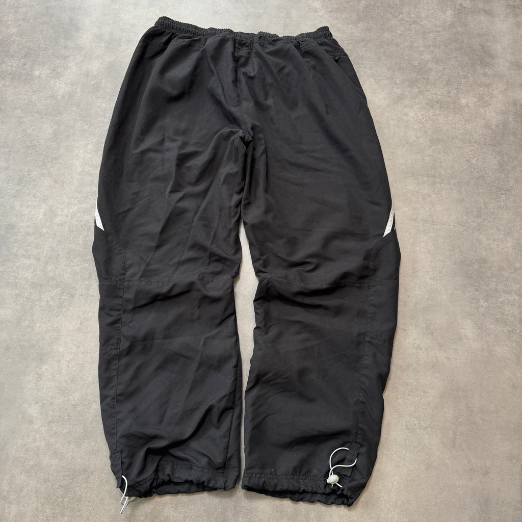 Adidas trackpants (XXL)