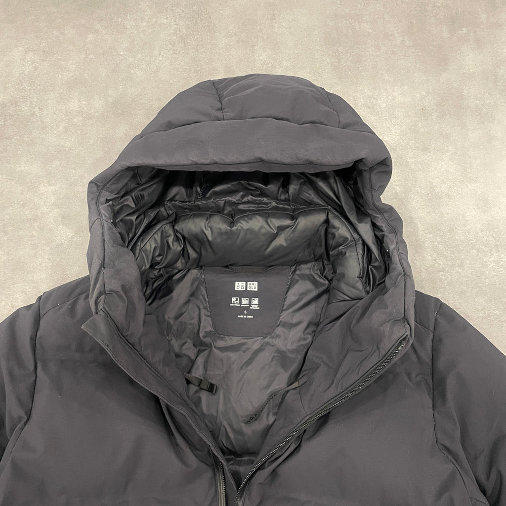 Black Uniqlo Seamless Down Puffer