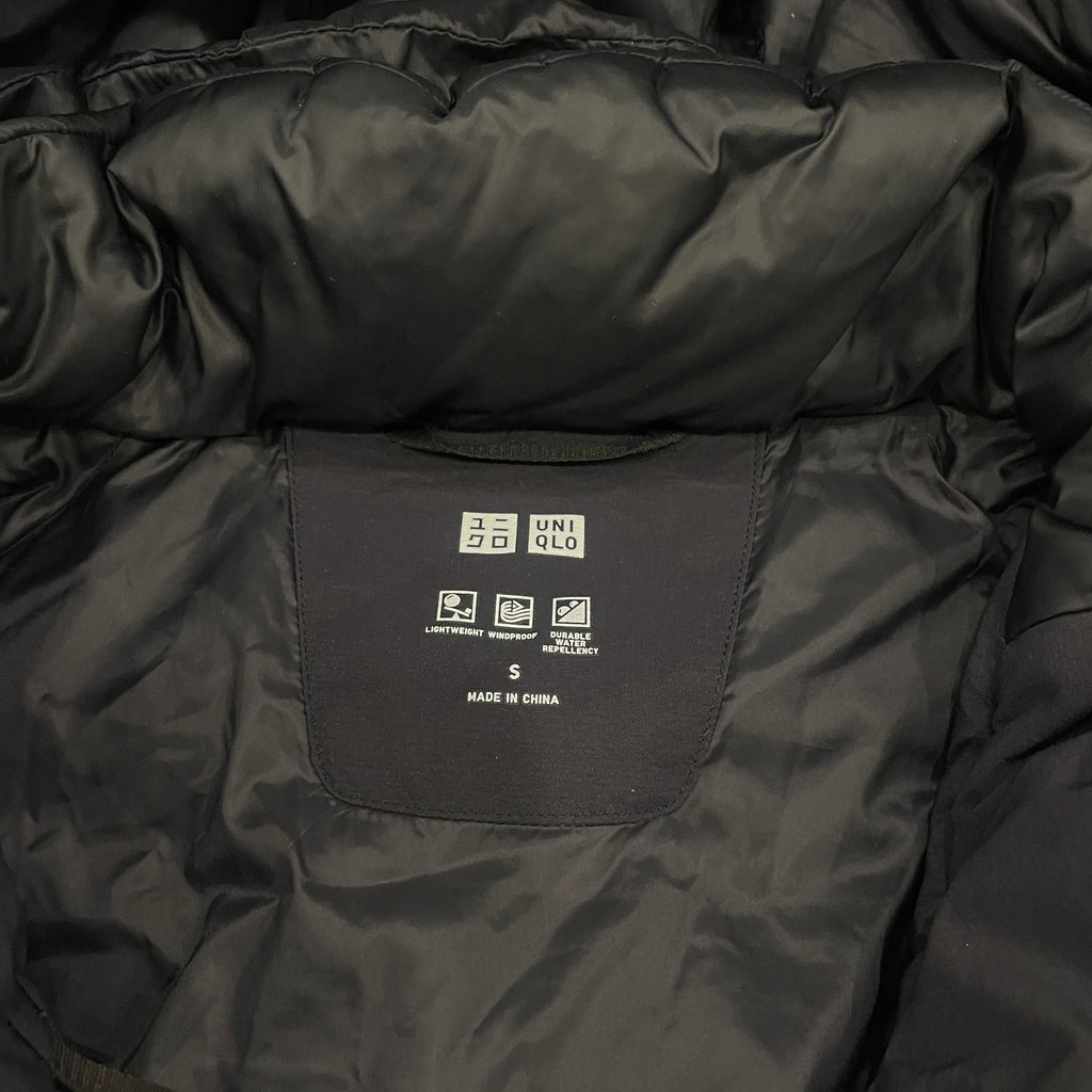 Black Uniqlo Seamless Down Puffer