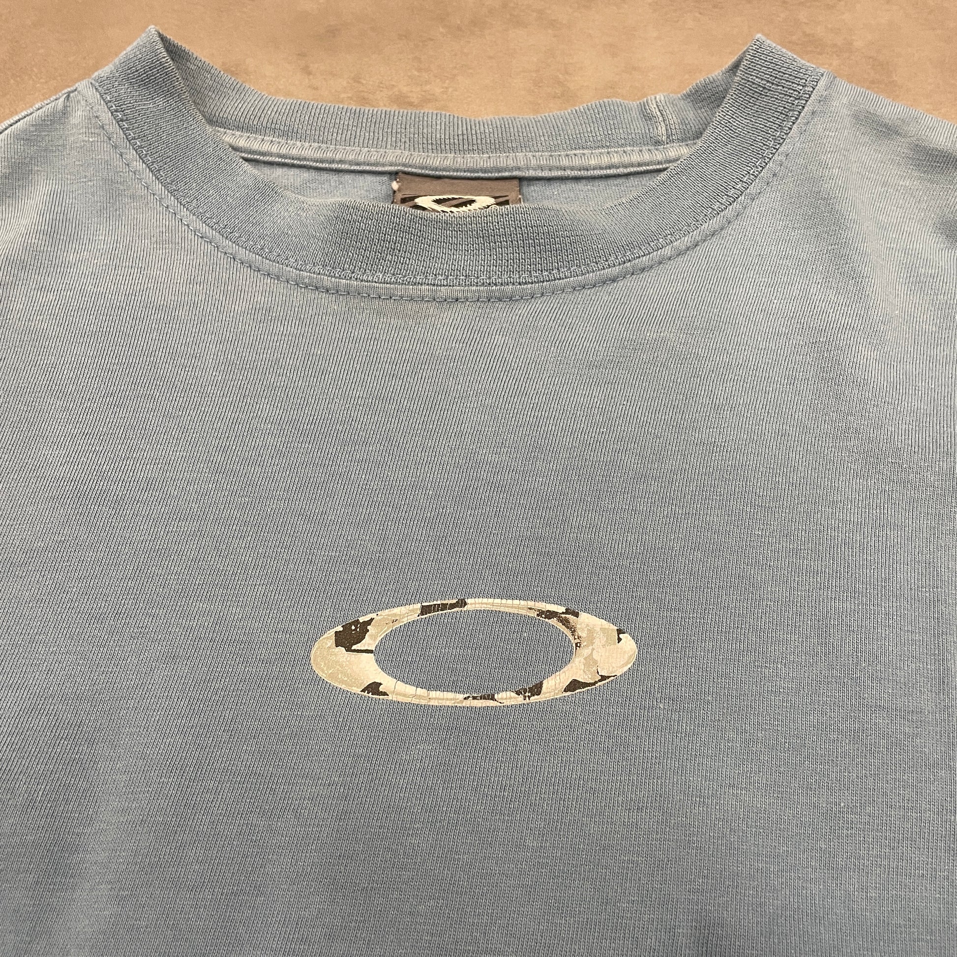 00s Oakley Softwear Tshirt