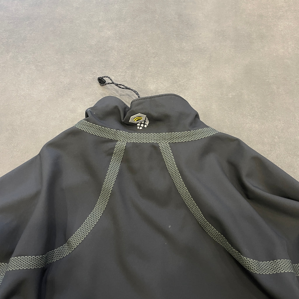 00s Mountain Hardwear Conduit Soft Shell Jacket