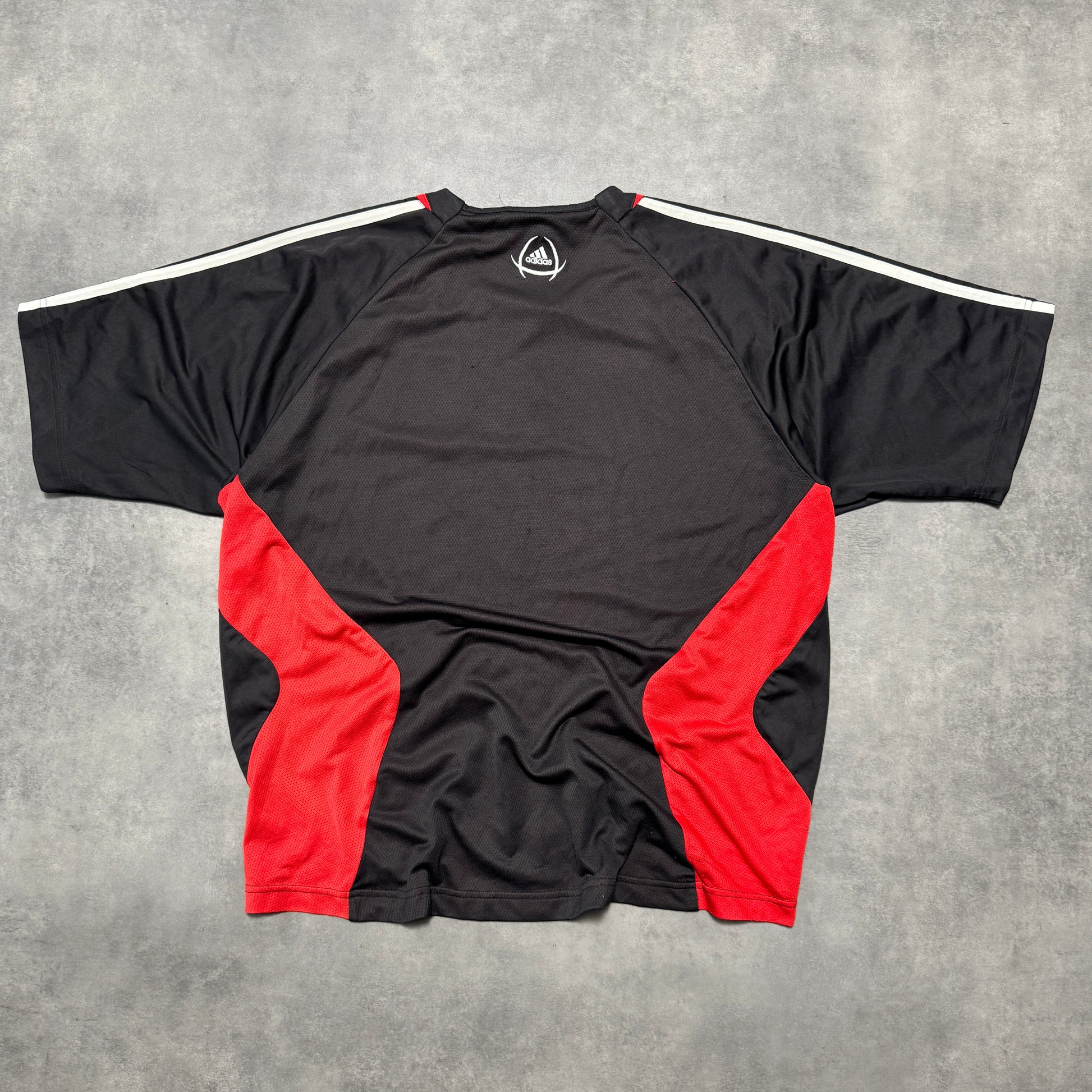 Adidas T-Shirt (L)
