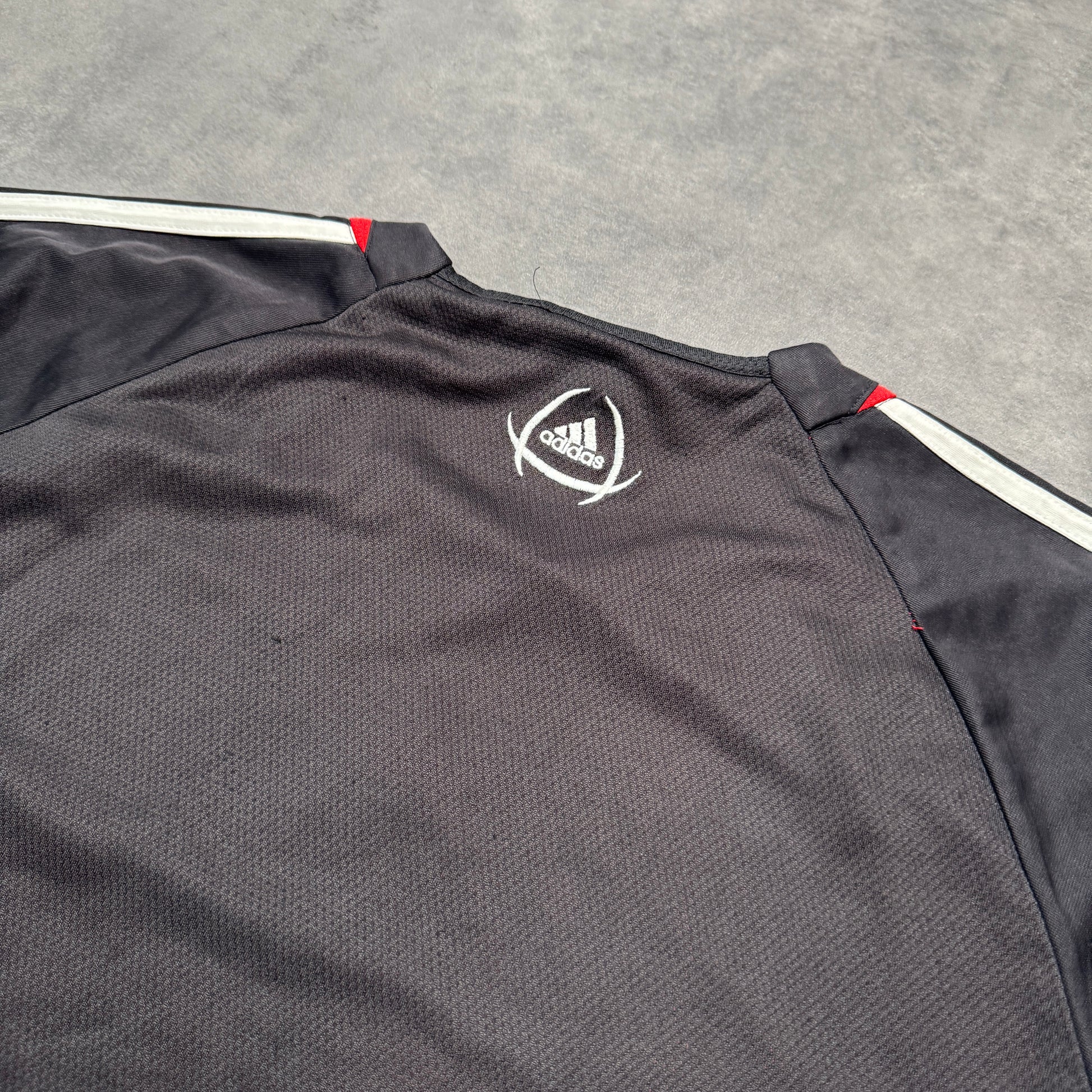 Adidas T-Shirt (L)