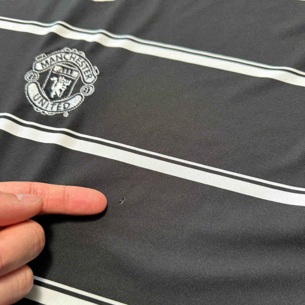2003/04 Nike Manchester United T-Shirt (L)
