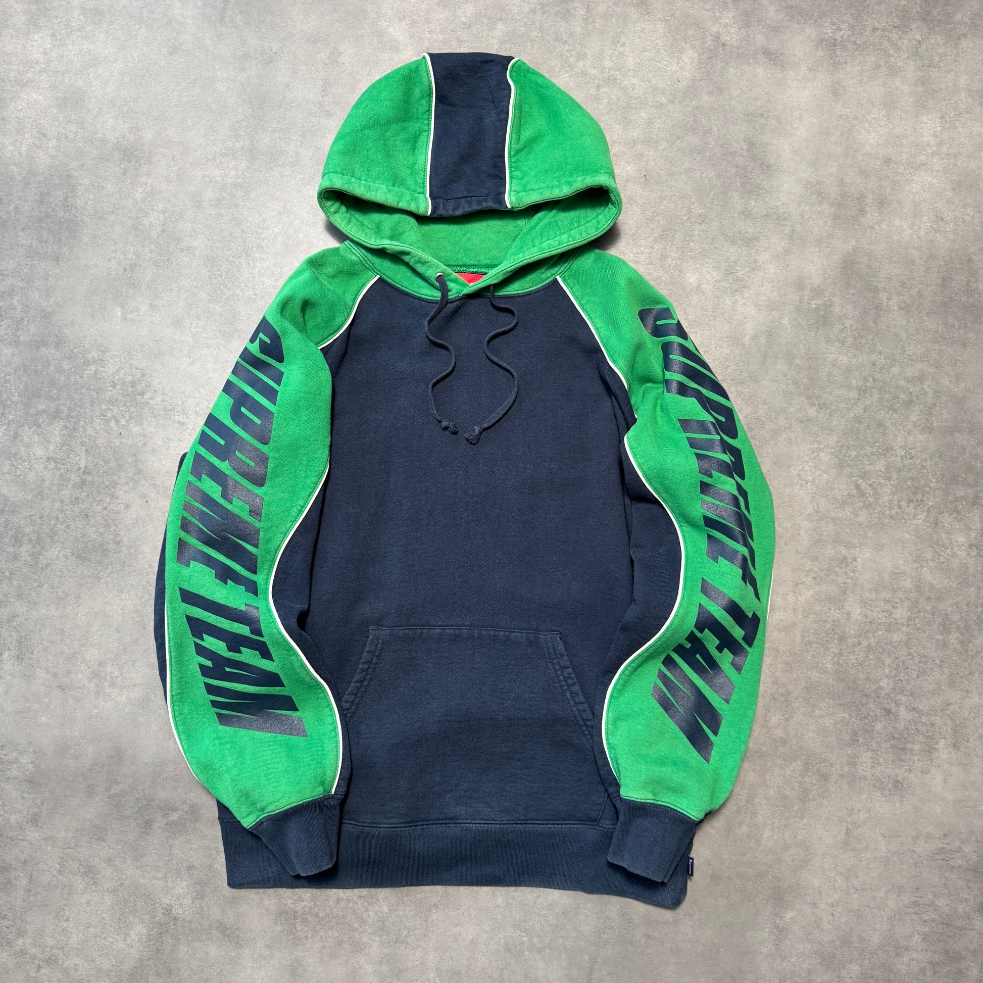 FW17 Supreme Hoodie (M)