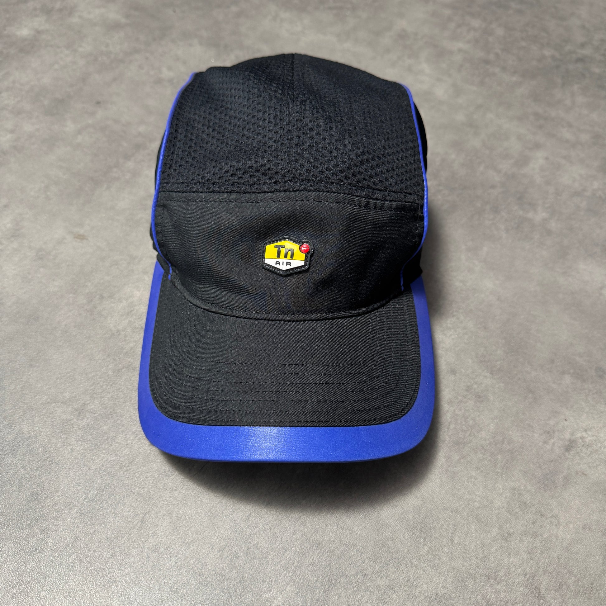 AW84 Nike Tn Aerobill Cap