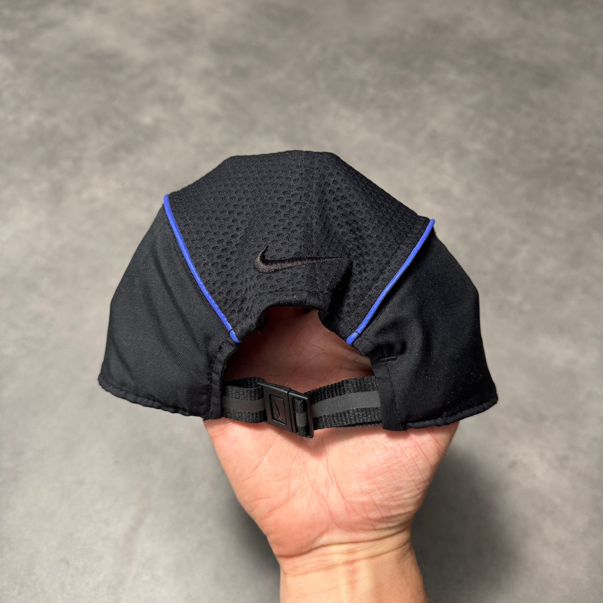 AW84 Nike Tn Aerobill Cap