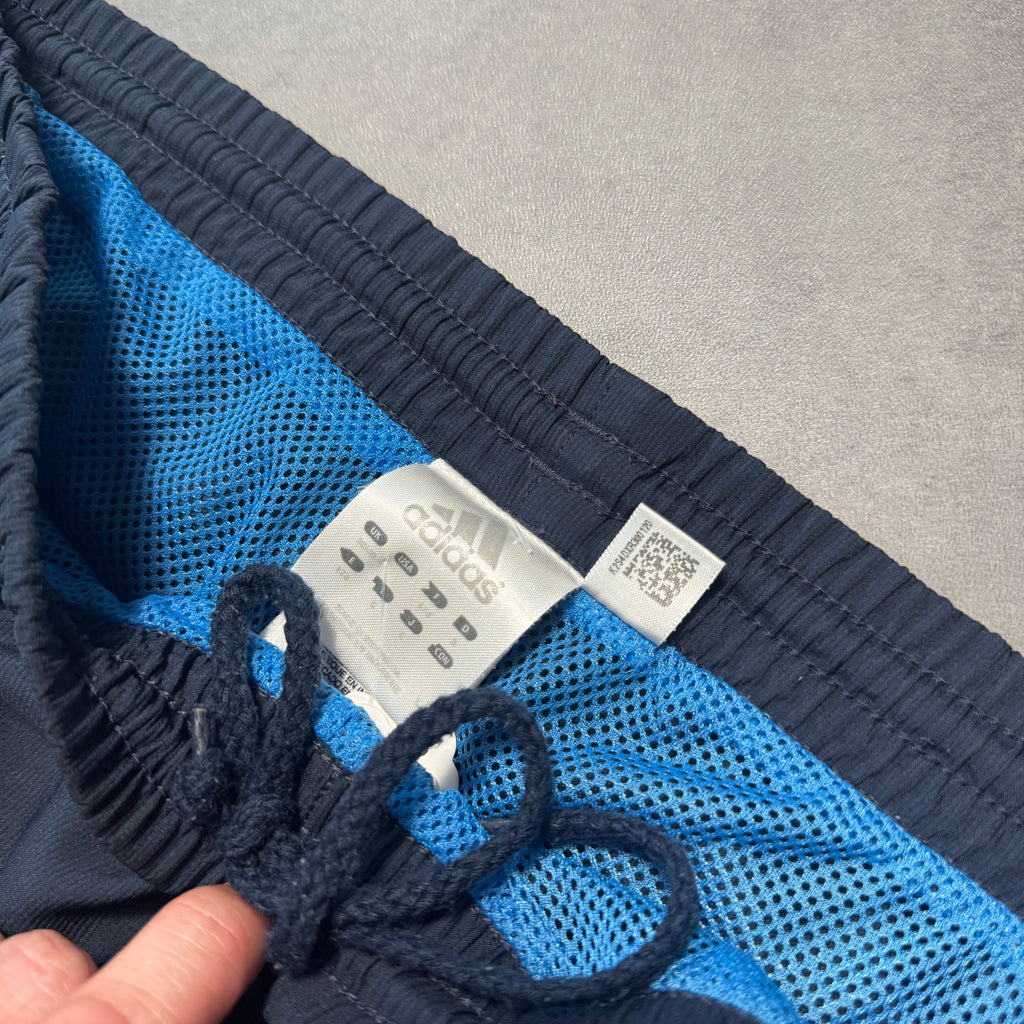 Adidas trackpants (L)