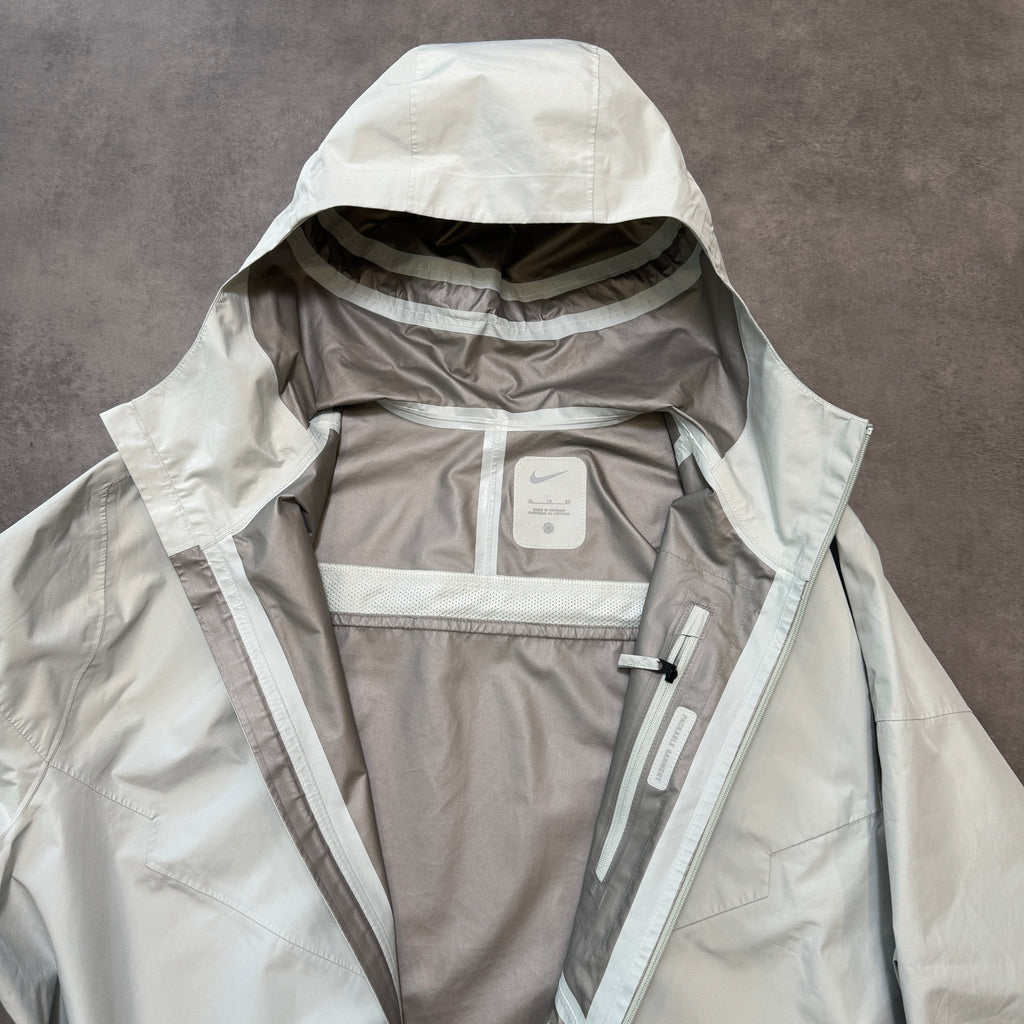 Nike Trial Gore-Tex Jacket (XL)